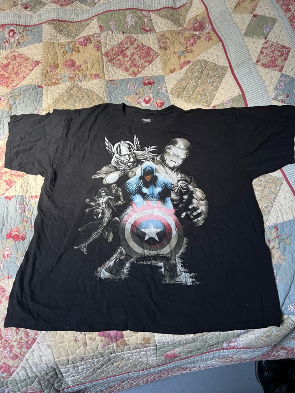 Marvel Captain America Graphic Tee - Black xxl